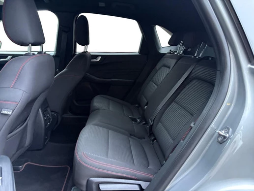 Ford Kuga - Afbeelding 25 van 27