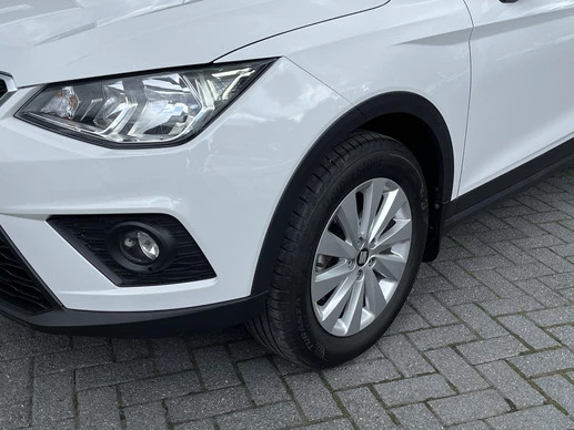 SEAT Arona - Afbeelding 8 van 16