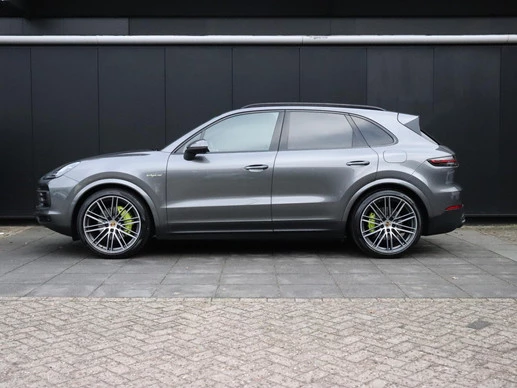 Porsche Cayenne - Afbeelding 2 van 30