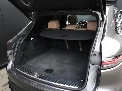 Porsche Cayenne - Afbeelding 19 van 30