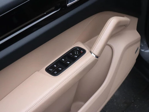 Porsche Cayenne - Afbeelding 22 van 30