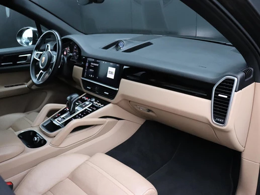 Porsche Cayenne - Afbeelding 27 van 30