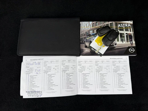 Opel Astra - Afbeelding 24 van 30