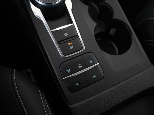 Ford Kuga - Afbeelding 12 van 30