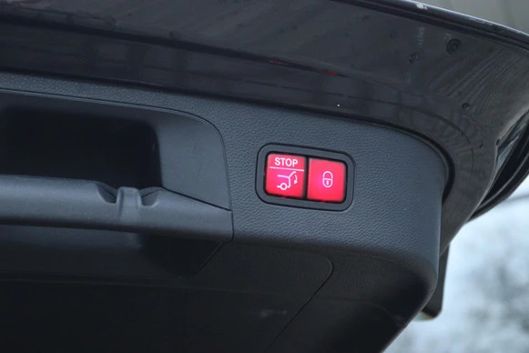 Mercedes-Benz EQC - Afbeelding 16 van 30