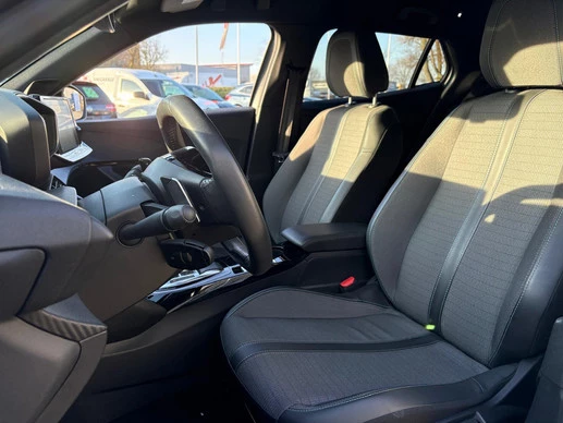 Peugeot 2008 - Afbeelding 13 van 27