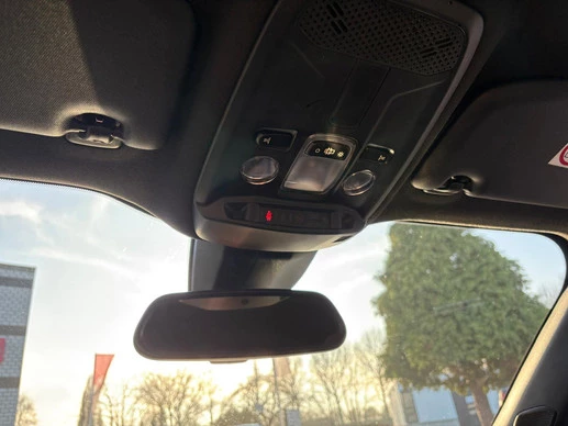 Peugeot 2008 - Afbeelding 19 van 27