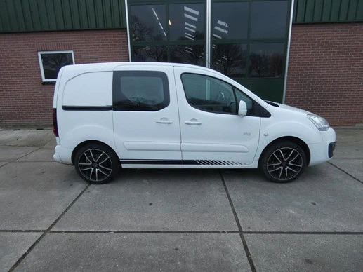 Peugeot Partner - Afbeelding 2 van 13