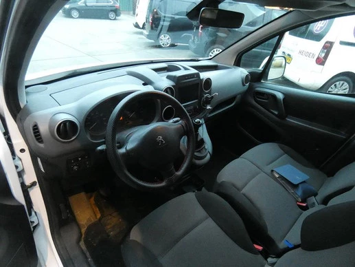 Peugeot Partner - Afbeelding 8 van 13