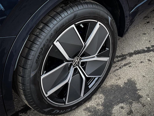 Volkswagen Touareg - Afbeelding 25 van 30