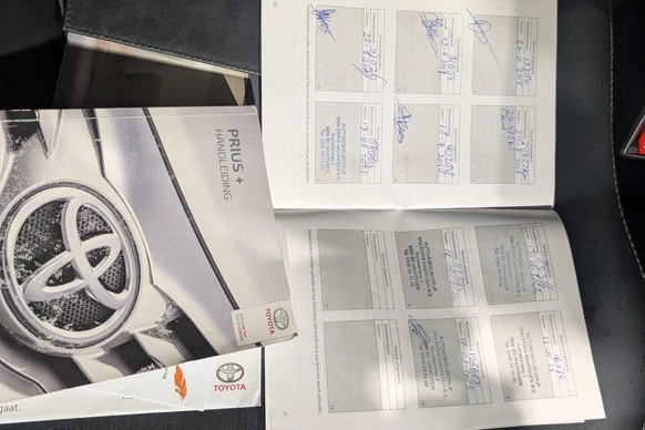 Toyota Prius - Afbeelding 29 van 30