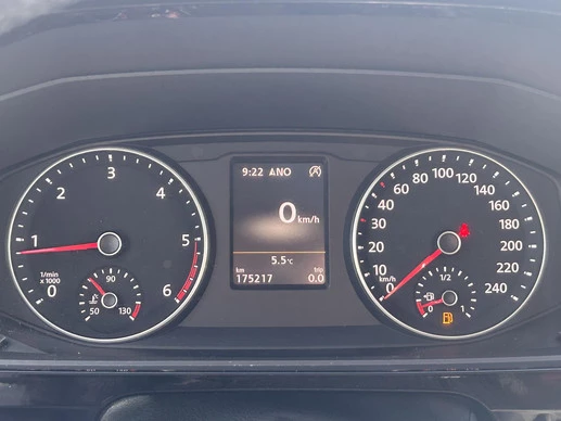 Volkswagen Caravelle - Afbeelding 5 van 30