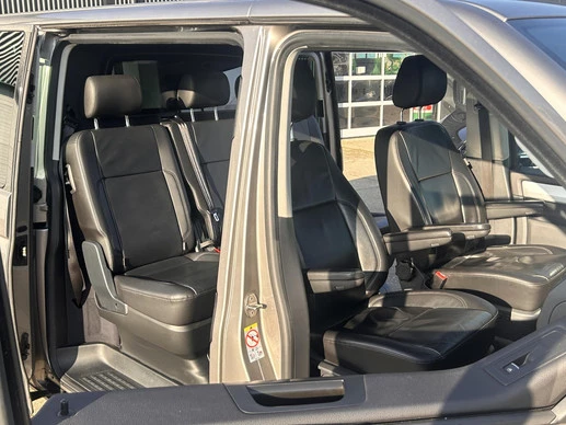 Volkswagen Caravelle - Afbeelding 19 van 30