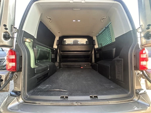 Volkswagen Caravelle - Afbeelding 24 van 30