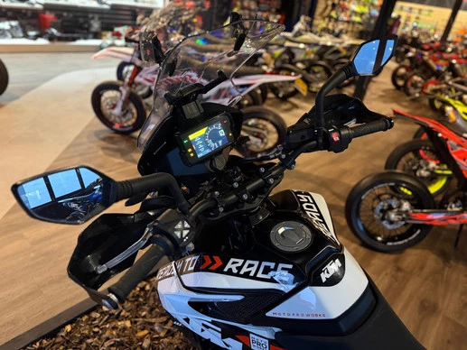 KTM 790 - Afbeelding 4 van 11