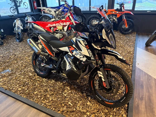 KTM 790 - Afbeelding 10 van 11