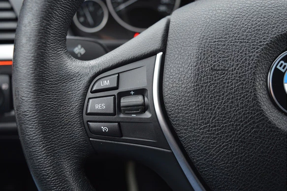 BMW 3 Serie - Afbeelding 14 van 25