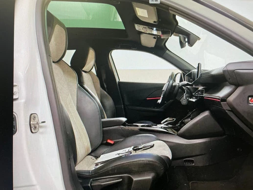 Peugeot e-2008 - Afbeelding 2 van 8