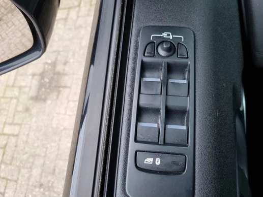 Land Rover Discovery Sport - Afbeelding 12 van 30