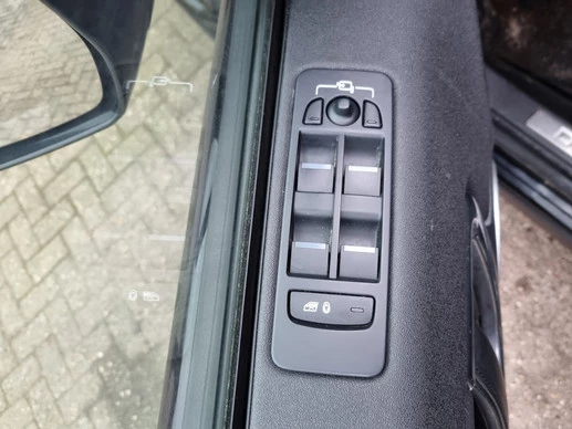 Land Rover Discovery Sport - Afbeelding 24 van 30