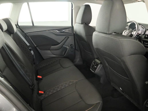 Škoda Kamiq - Afbeelding 19 van 25