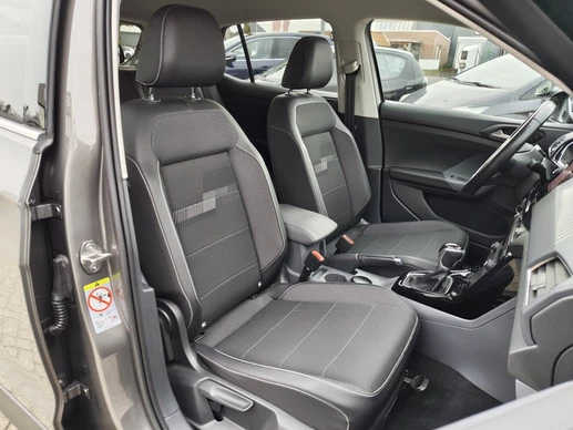 Volkswagen T-Cross - Afbeelding 27 van 30