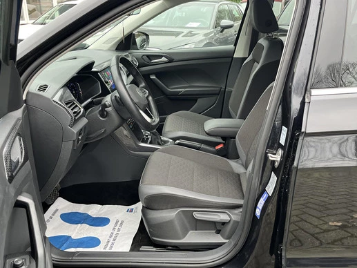 Volkswagen T-Cross - Afbeelding 9 van 25