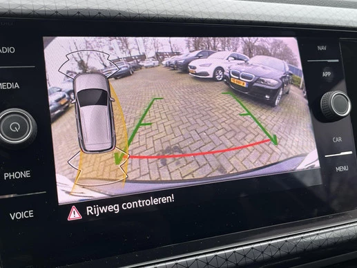 Volkswagen T-Cross - Afbeelding 16 van 25