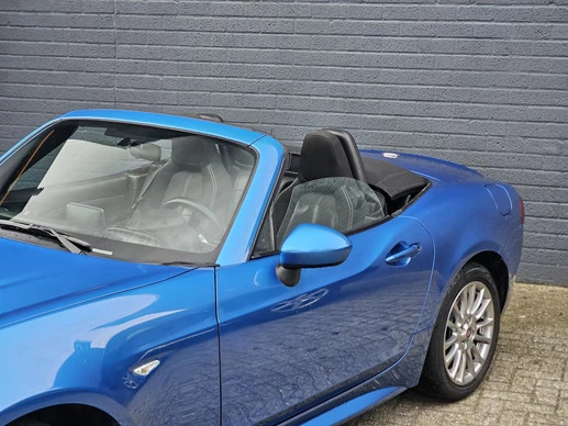 Fiat 124 Spider - Afbeelding 9 van 17