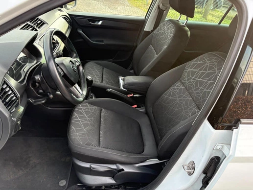 Škoda Fabia - Afbeelding 11 van 18