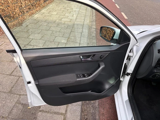 Škoda Fabia - Afbeelding 13 van 18