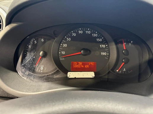 Renault Kangoo - Afbeelding 18 van 21