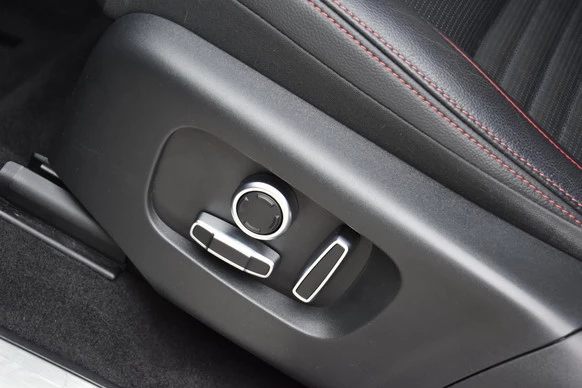 Land Rover Discovery Sport - Afbeelding 17 van 30