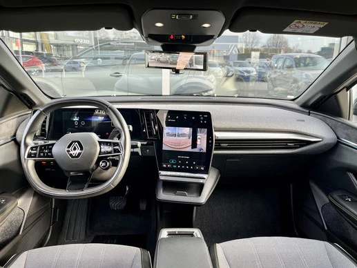 Renault Megane E-Tech - Afbeelding 2 van 30