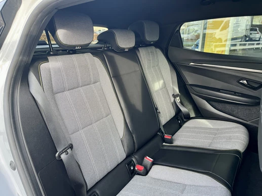 Renault Megane E-Tech - Afbeelding 10 van 30