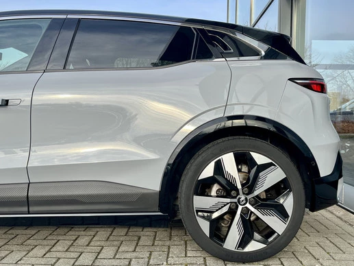 Renault Megane E-Tech - Afbeelding 24 van 30