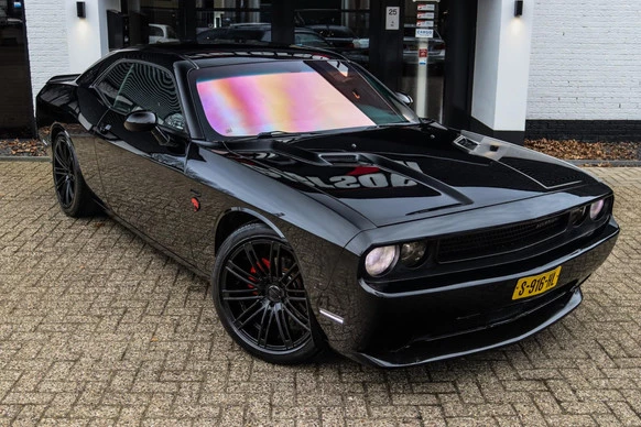 Dodge Challenger - Afbeelding 5 van 23