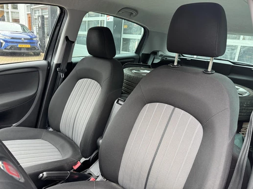 Fiat Punto - Afbeelding 10 van 16