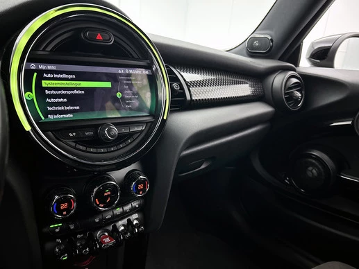 MINI Cooper - Afbeelding 28 van 30