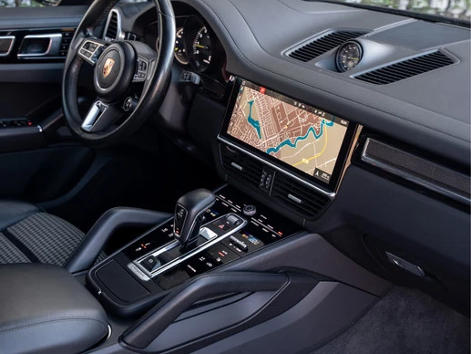 Porsche Cayenne - Afbeelding 27 van 30