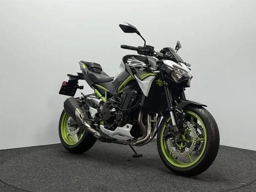Kawasaki Z900 - Afbeelding 3 van 16