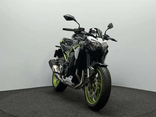 Kawasaki Z900 - Afbeelding 4 van 16