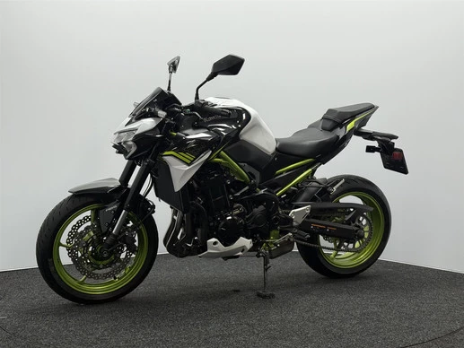 Kawasaki Z900 - Afbeelding 8 van 16