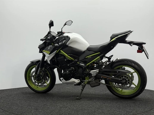 Kawasaki Z900 - Afbeelding 10 van 16