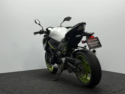Kawasaki Z900 - Afbeelding 12 van 16