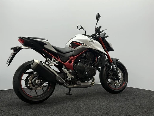 Honda CB 750 - Afbeelding 16 van 17