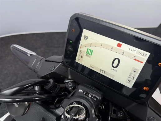 Honda CB 750 - Afbeelding 17 van 17