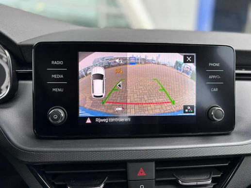 Škoda Kamiq - Afbeelding 8 van 30