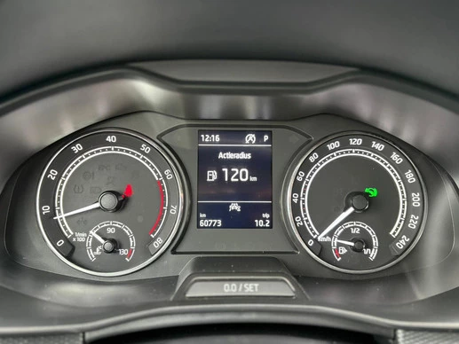 Škoda Kamiq - Afbeelding 10 van 30