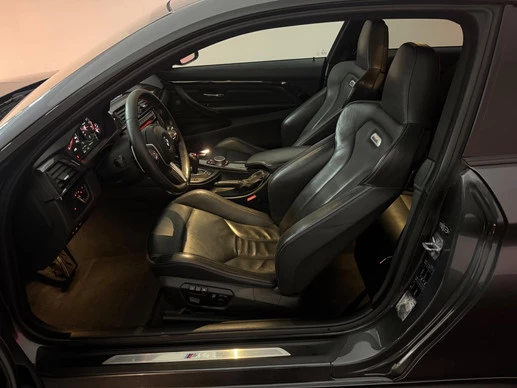 BMW M4 - Afbeelding 26 van 30